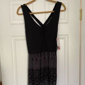 New with tags.  Size M, Athelta Gelina dress